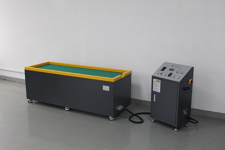 NantesGG1980 Metal surface cleaning machine