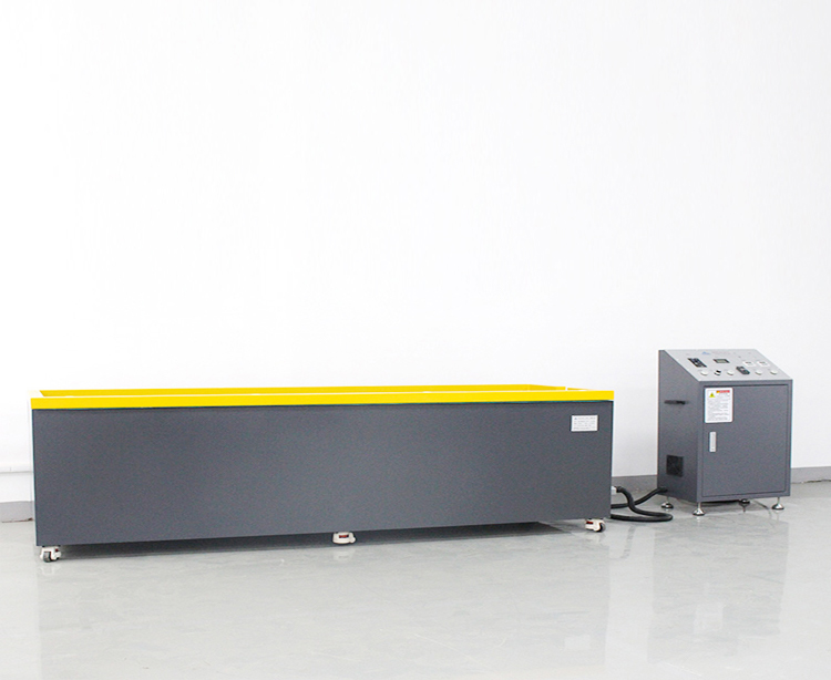 NantesGG2980 ​Metal surface cleaning machine