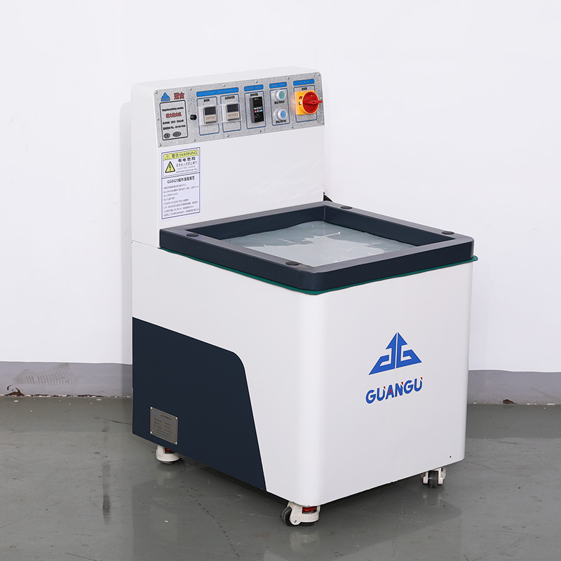 NantesMAGNETIC POLISHING MACHINE GG8620